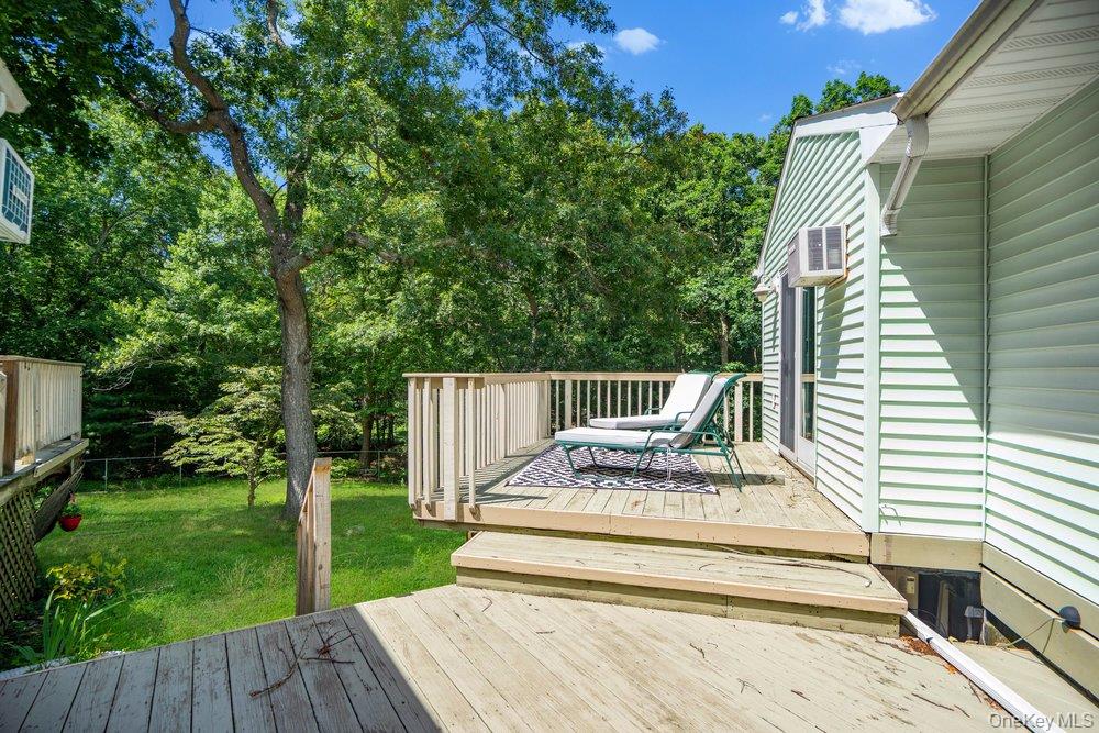64 Sally Lane Ridge, NY 11961 - Photo 28 of 35 Gallery Image 28