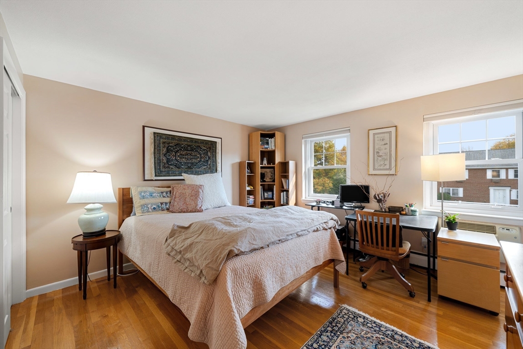 71 Emerson Gardens Road, Unit 71 Lexington, MA 02420 - Photo 7 of 11 Gallery Image 7