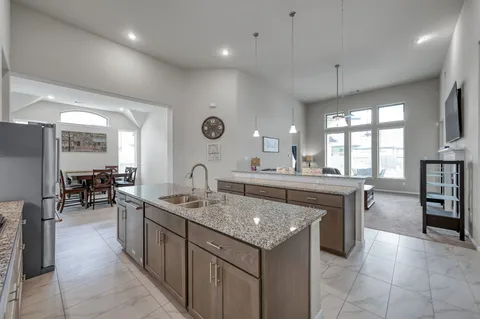 $580,000 | 32335 Noble Crk Drive, Conroe, TX 77385