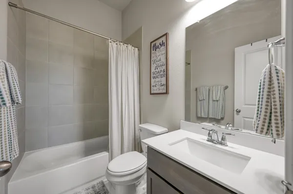 $580,000 | 32335 Noble Crk Drive, Conroe, TX 77385