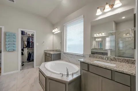 $580,000 | 32335 Noble Crk Drive, Conroe, TX 77385
