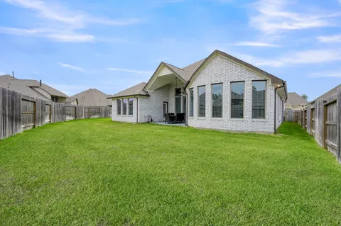 $580,000 | 32335 Noble Crk Drive, Conroe, TX 77385