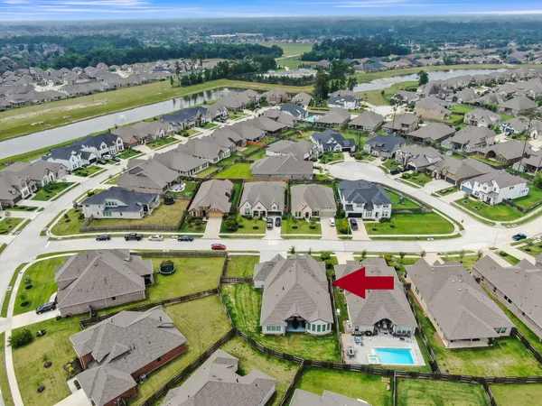 $580,000 | 32335 Noble Crk Drive, Conroe, TX 77385