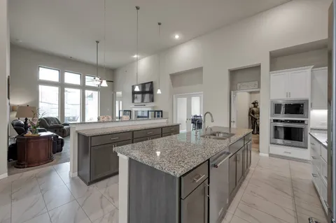 $580,000 | 32335 Noble Crk Drive, Conroe, TX 77385