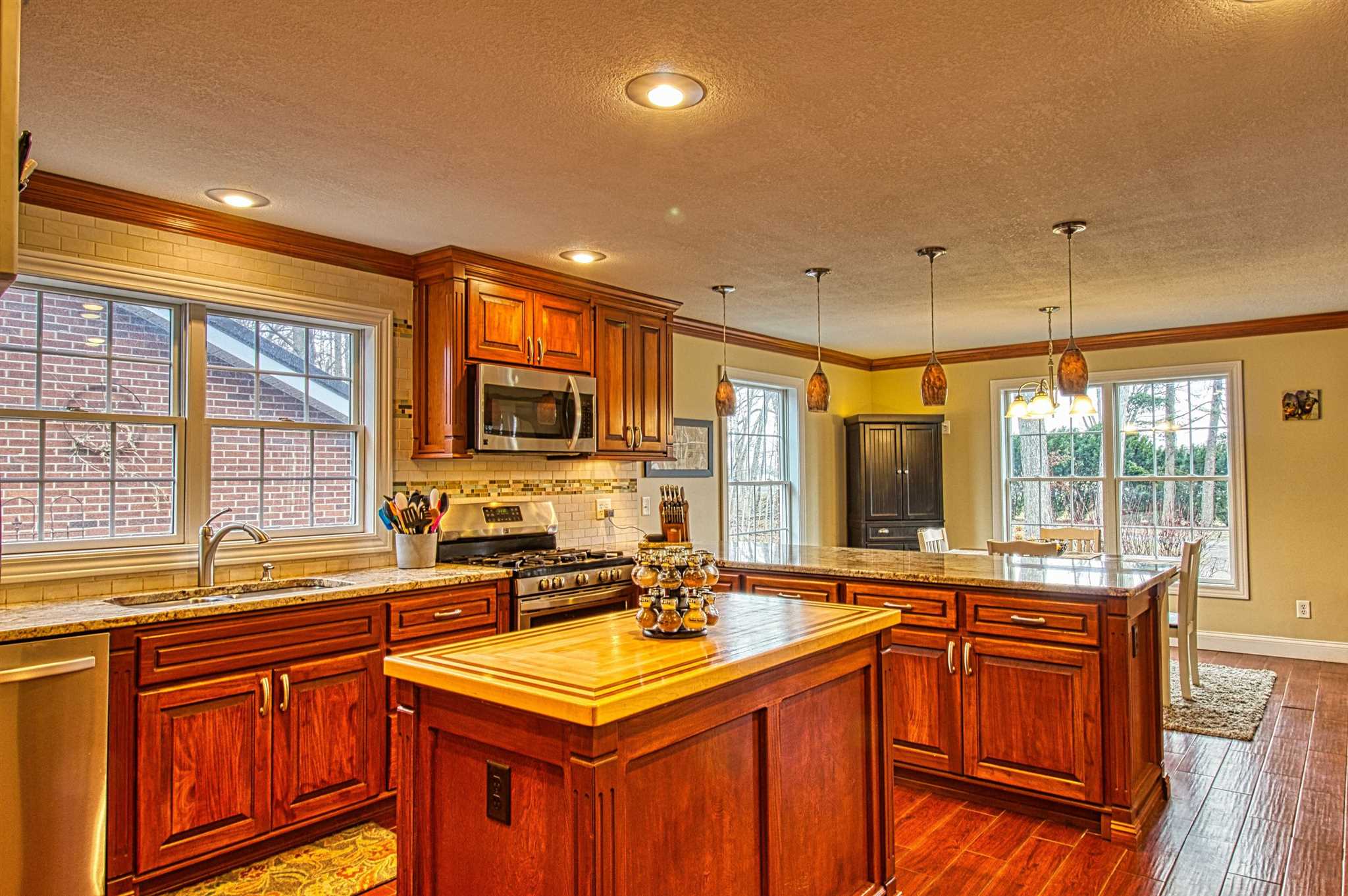 2766 Southway 31 Rochester, IN 46975 - Photo 4 of 36 Gallery Image 4