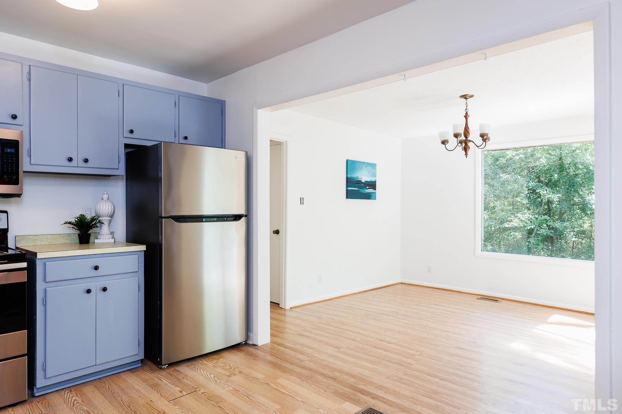 427 Ridgefield Road Chapel Hill, NC 27517 - Photo 12 of 39