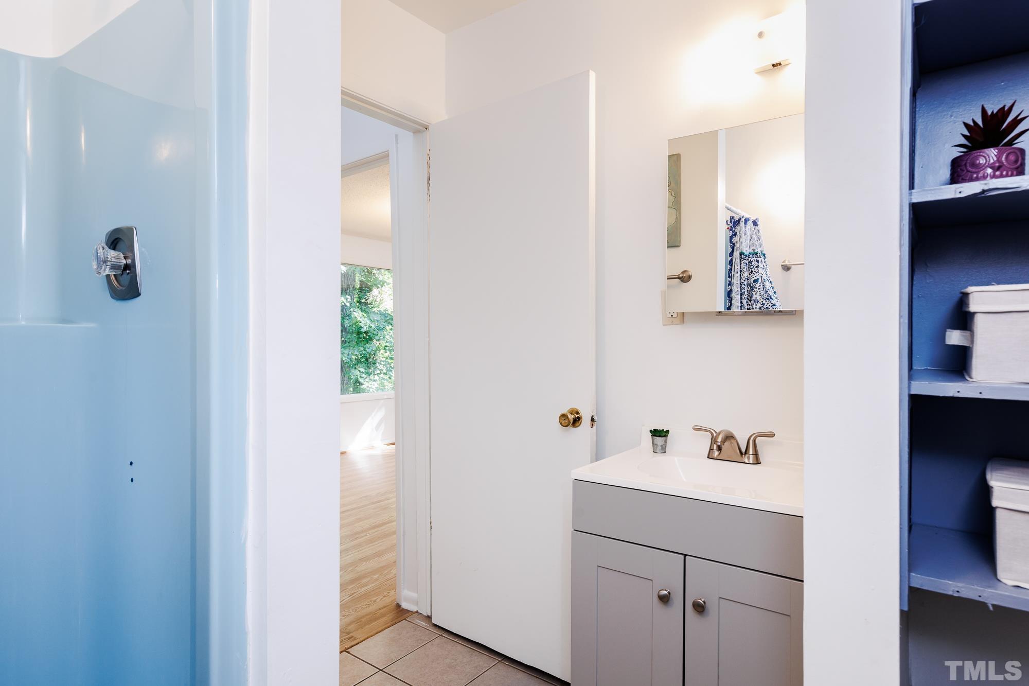 427 Ridgefield Road Chapel Hill, NC 27517 - Photo 25 of 39