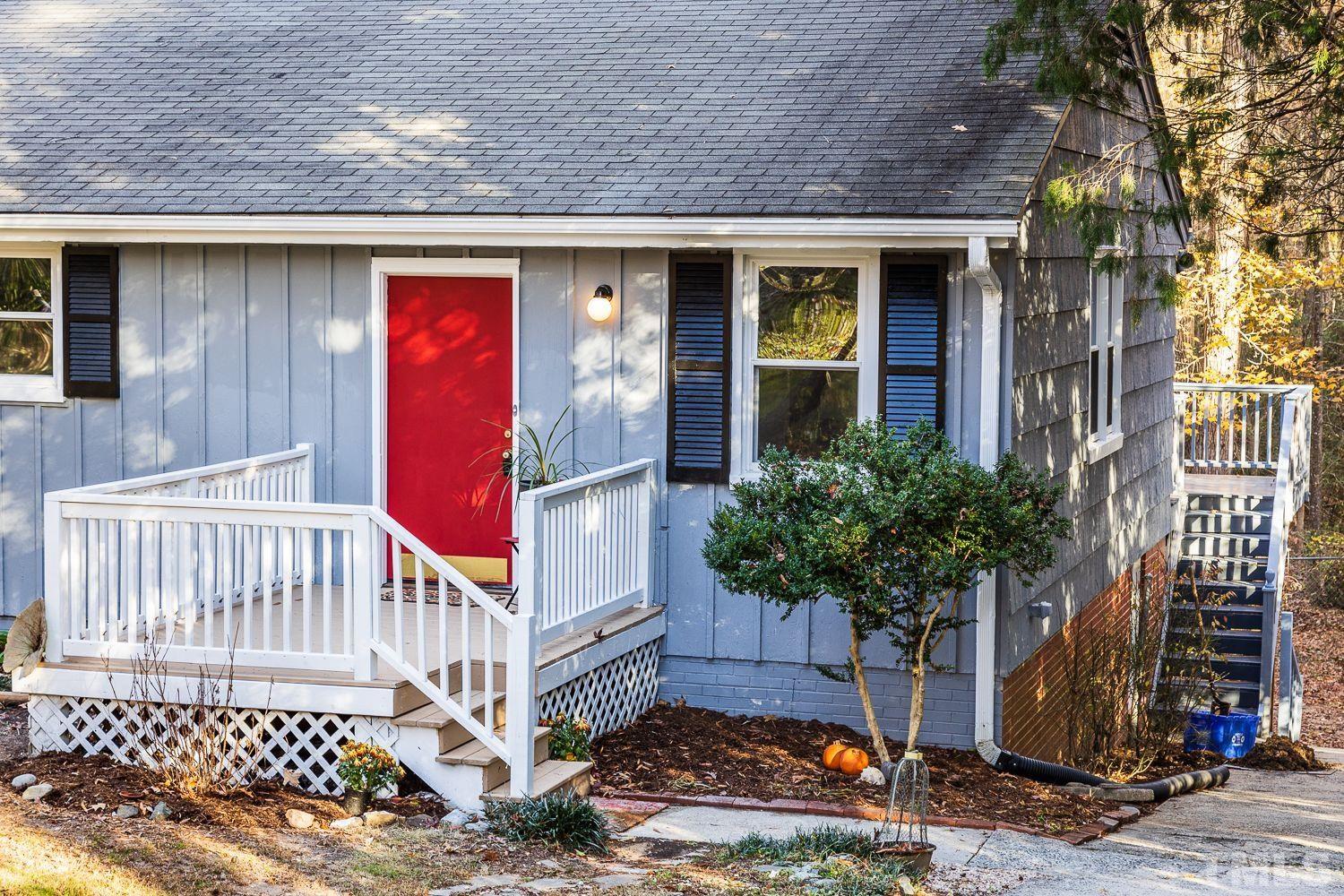 427 Ridgefield Road Chapel Hill, NC 27517 - Photo 3 of 39