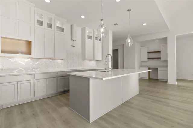 $599,990 | 7914 River Bluet Place, Fulshear, TX 77441