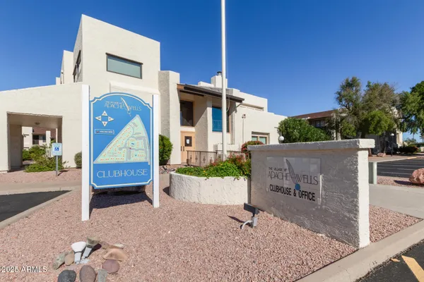 $197,000 | 5518 East Lindstrom Lane, Unit 2016, Mesa, AZ 85215