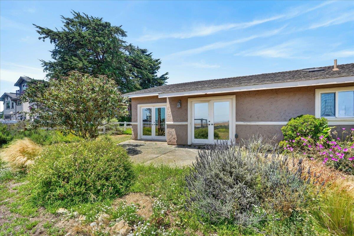 260 Giberson Road Moss Landing, CA 95039 - Photo 45 of 52