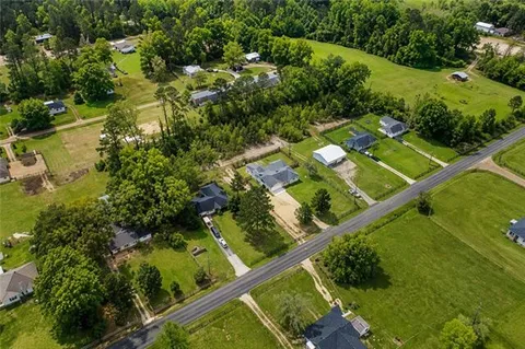 $875,000 | 11548 Wardline Road, Hammond, LA 70401