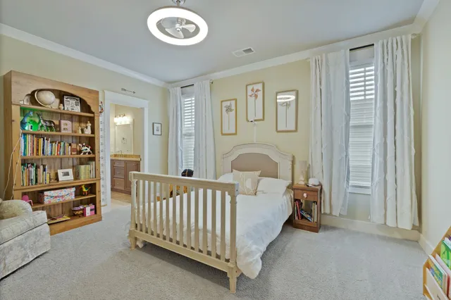 a view of livingroom with furniture and windows