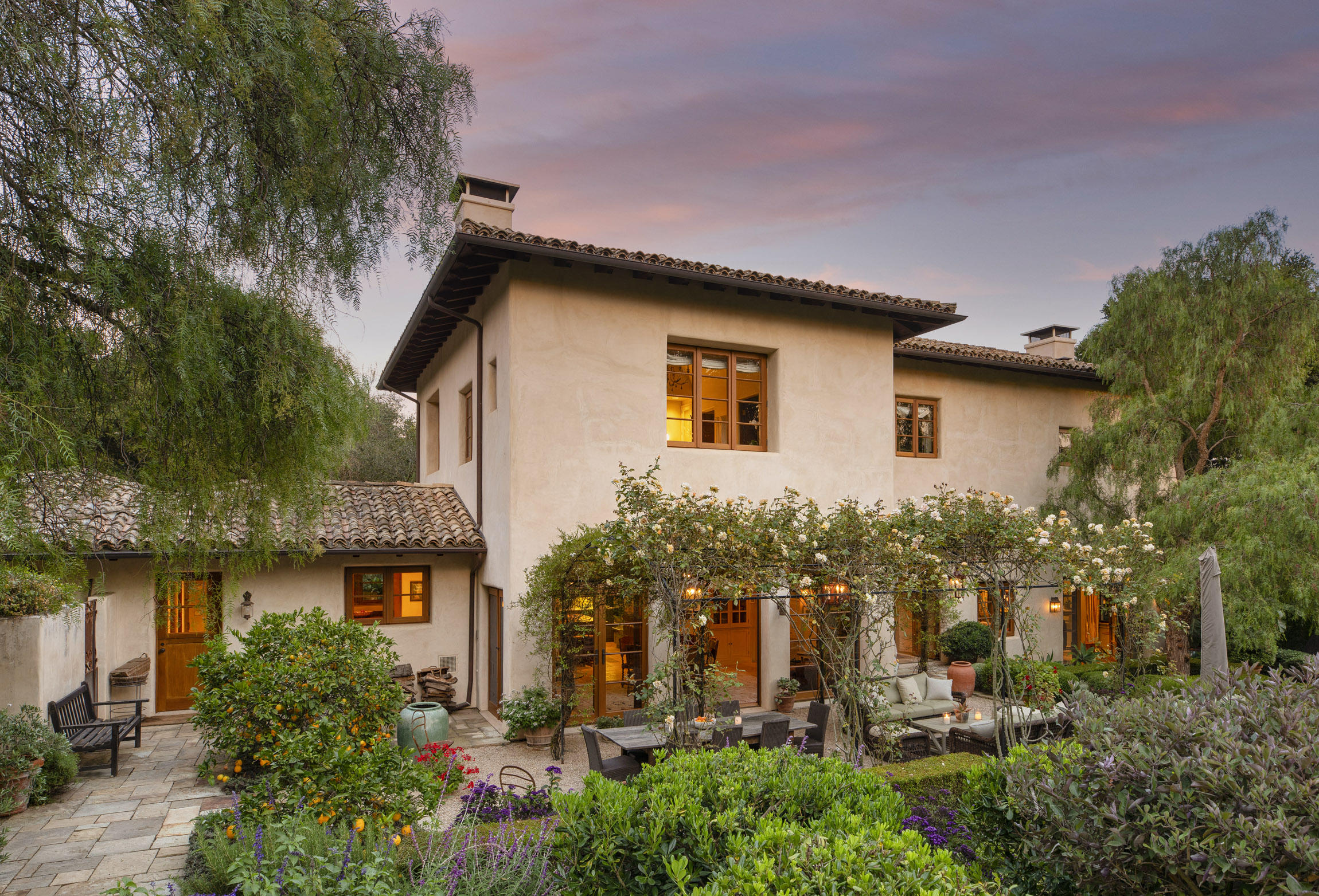 854 Rockbridge Road Santa Barbara, CA 93108 - Photo 18 of 34 a house view with a outdoor space