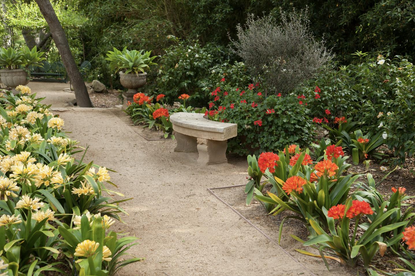 854 Rockbridge Road Santa Barbara, CA 93108 - Photo 30 of 34 a view of a backyard with sitting area