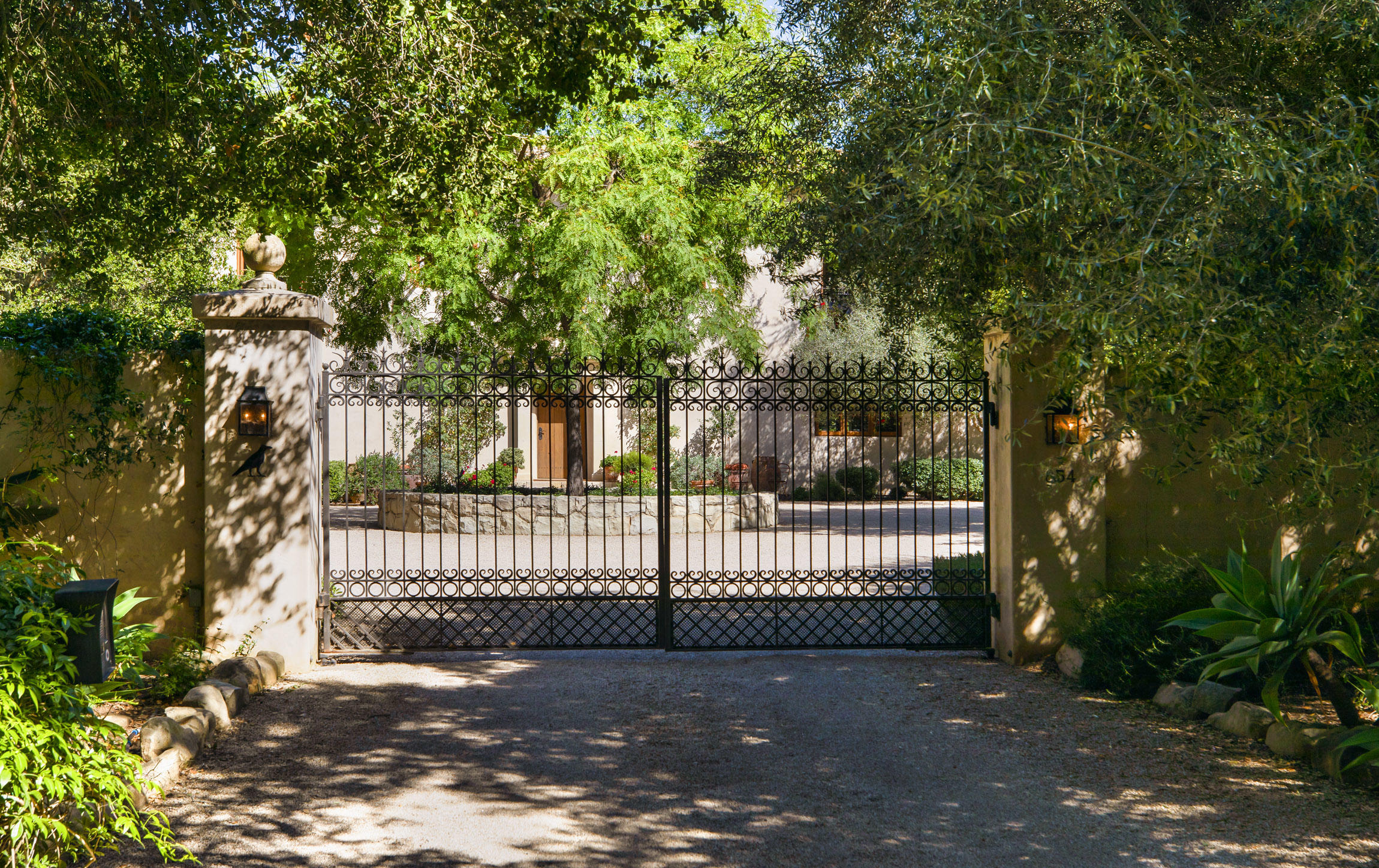 854 Rockbridge Road Santa Barbara, CA 93108 - Photo 34 of 34 a view of a gate with a garden