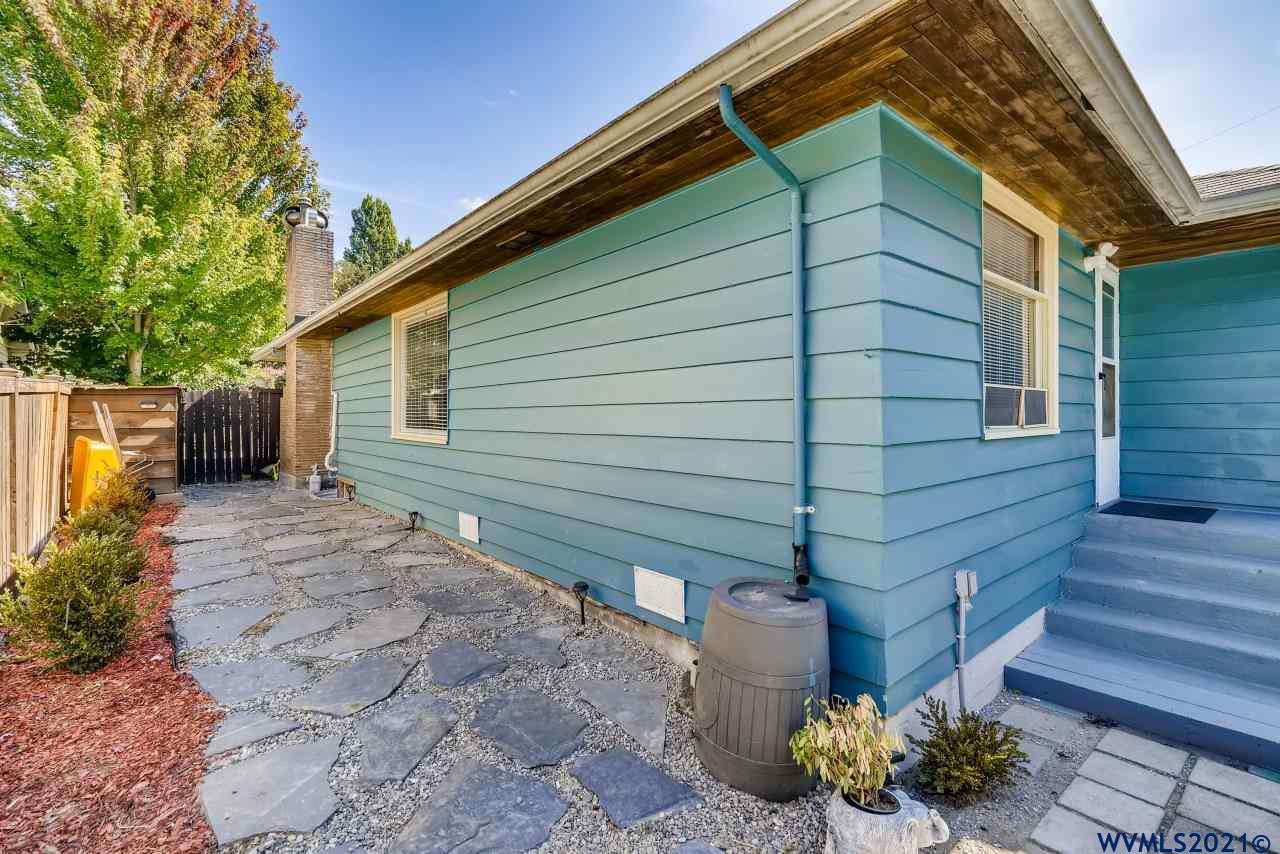 7433 California Avenue Southwest Seattle, WA 98136 - Photo 19 of 22