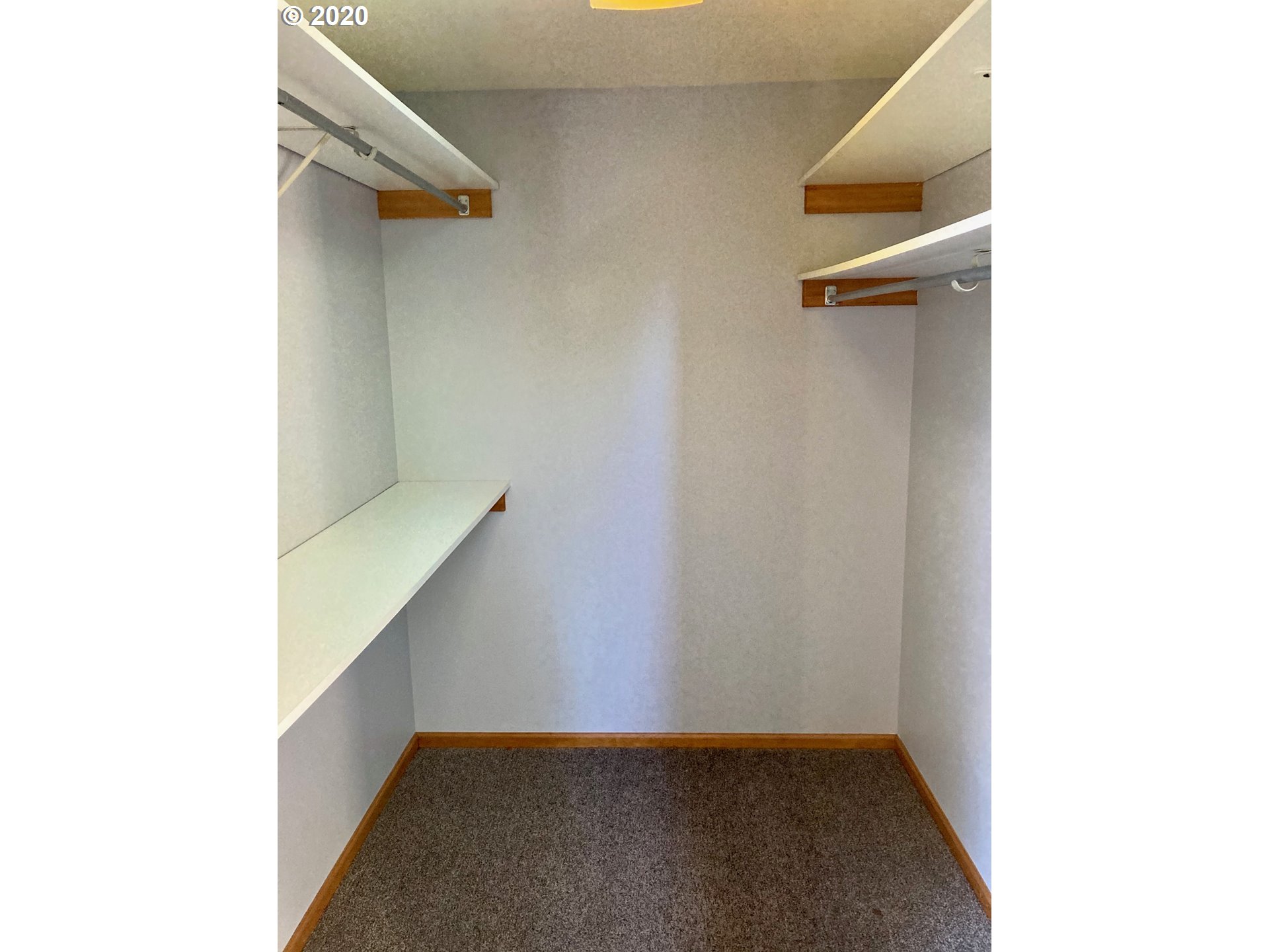 708 Brookside Drive Eugene, OR 97405 - Photo 22 of 29 Gallery Image 22