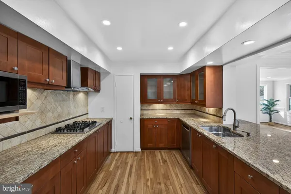 $1,360,000 | 10600 Vantage Court, Potomac, MD 20854