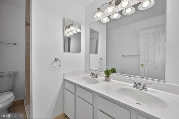 $1,360,000 | 10600 Vantage Court, Potomac, MD 20854