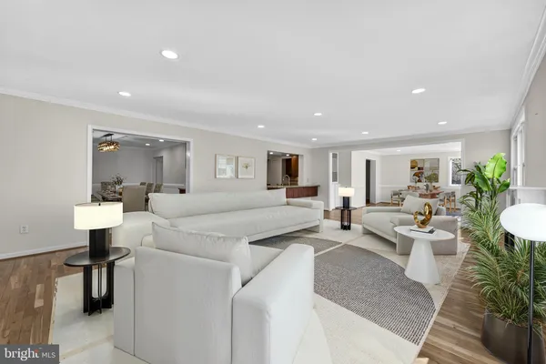 $1,360,000 | 10600 Vantage Court, Potomac, MD 20854