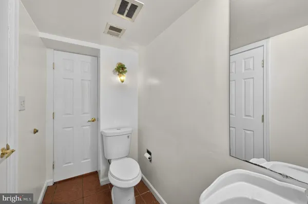 $1,360,000 | 10600 Vantage Court, Potomac, MD 20854