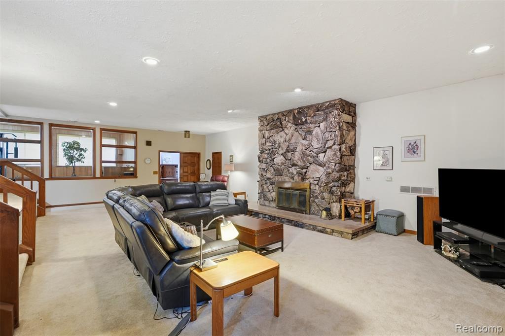 11034 East Grand River Road Brighton, MI 48116 - Photo 11 of 60