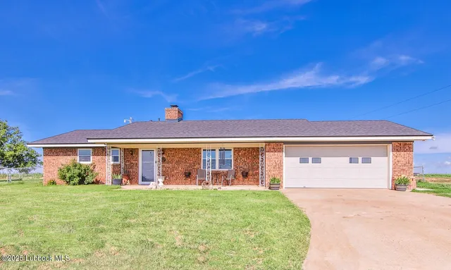 $300,000 | 2050 County Road 115, Sudan, TX 79371