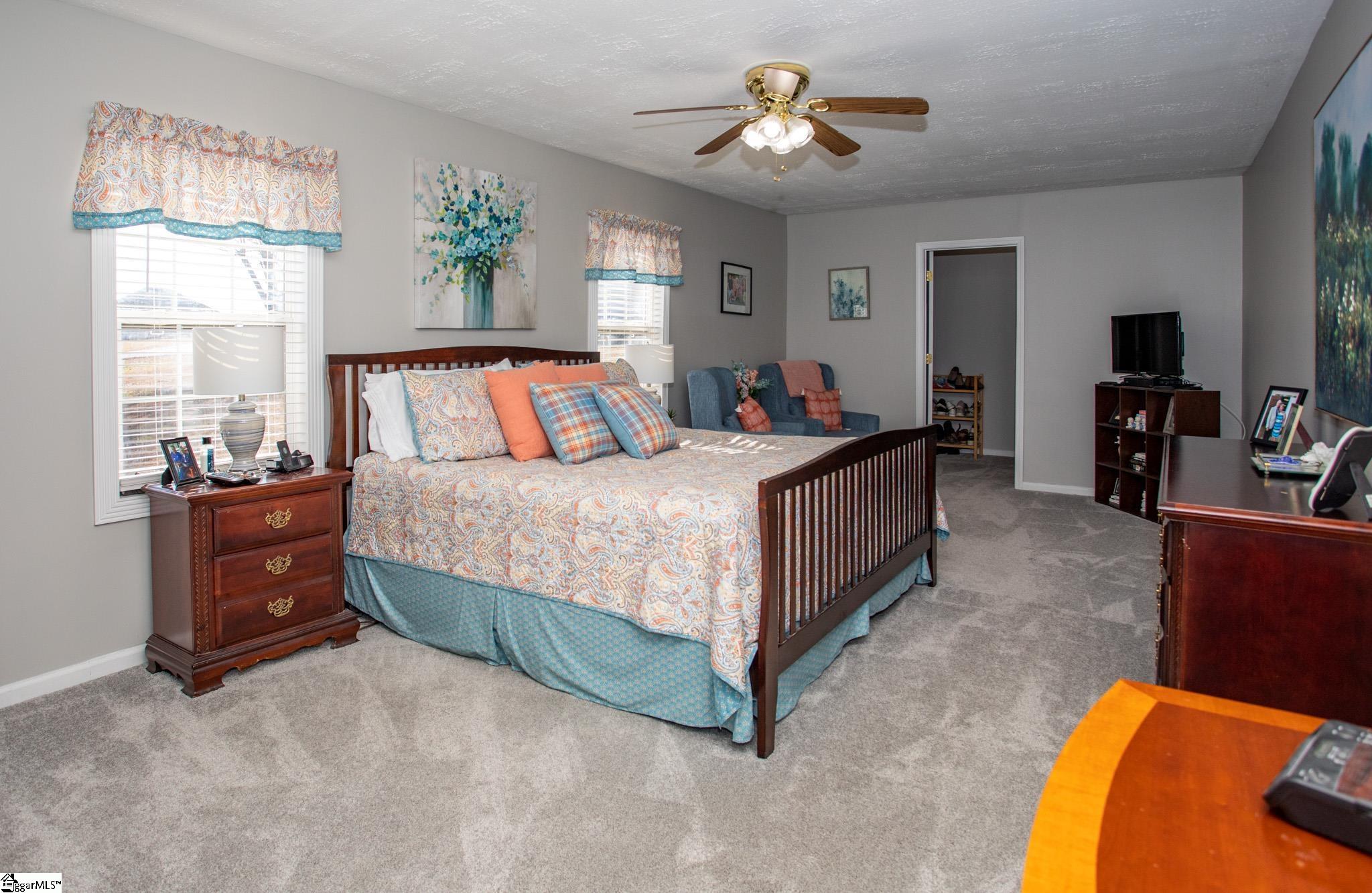 2602 Holiday Road Greer, SC 29651 - Photo 11 of 36