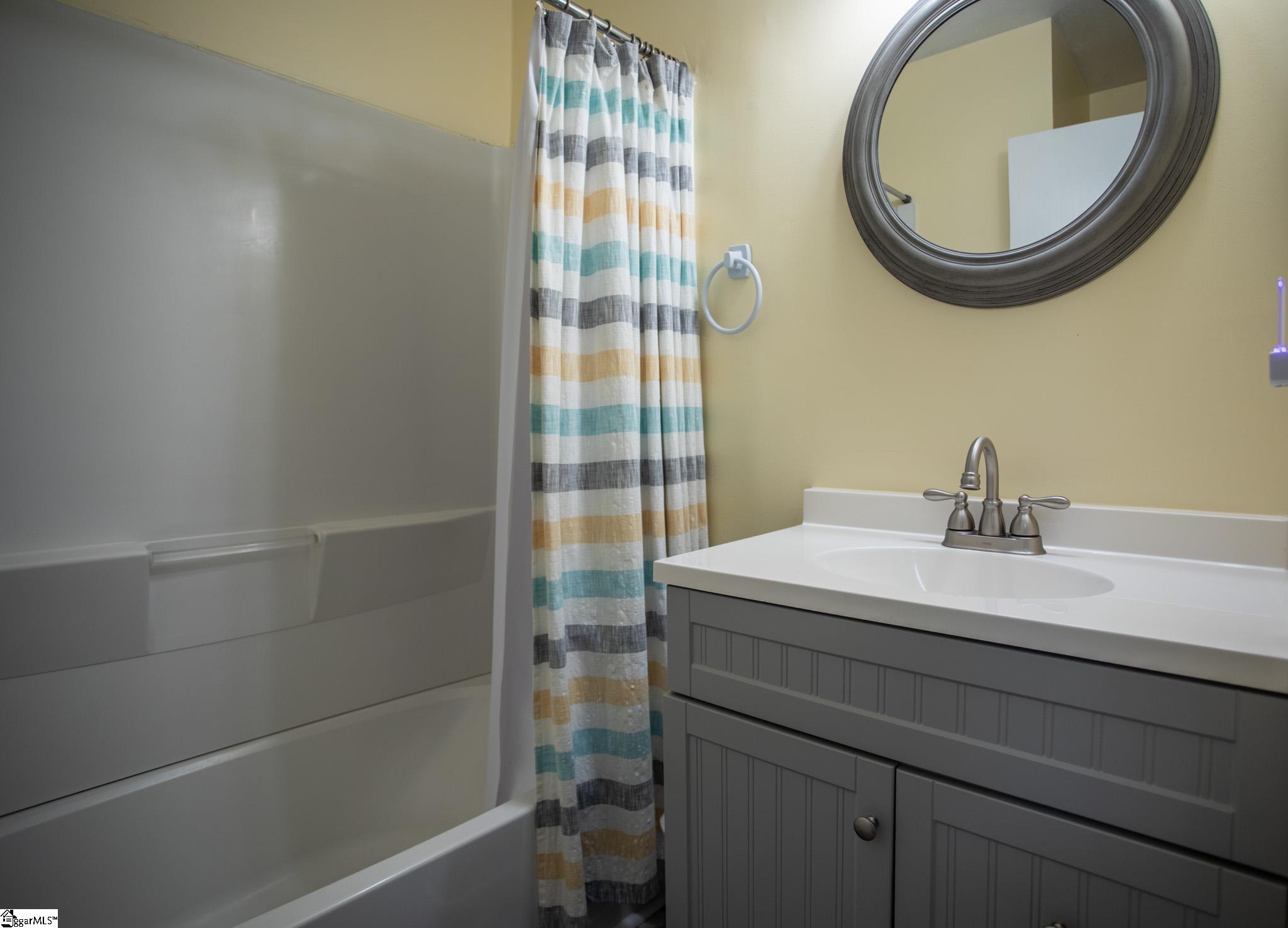 2602 Holiday Road Greer, SC 29651 - Photo 24 of 36