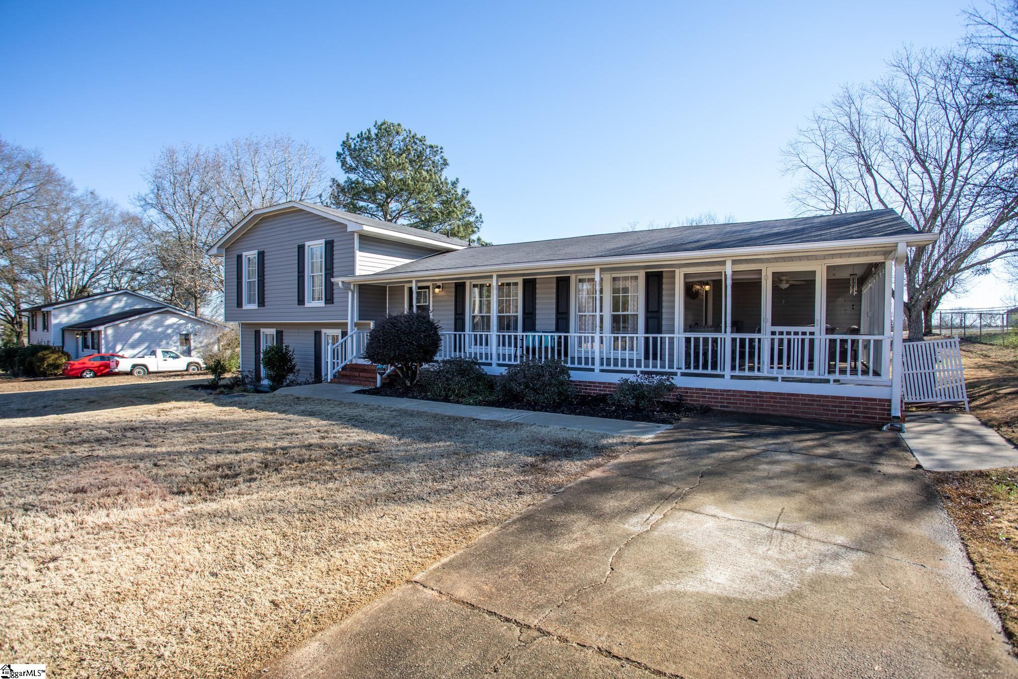 2602 Holiday Road Greer, SC 29651 - Photo 33 of 36