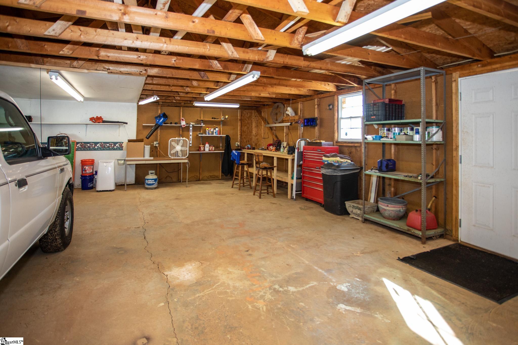 2602 Holiday Road Greer, SC 29651 - Photo 35 of 36