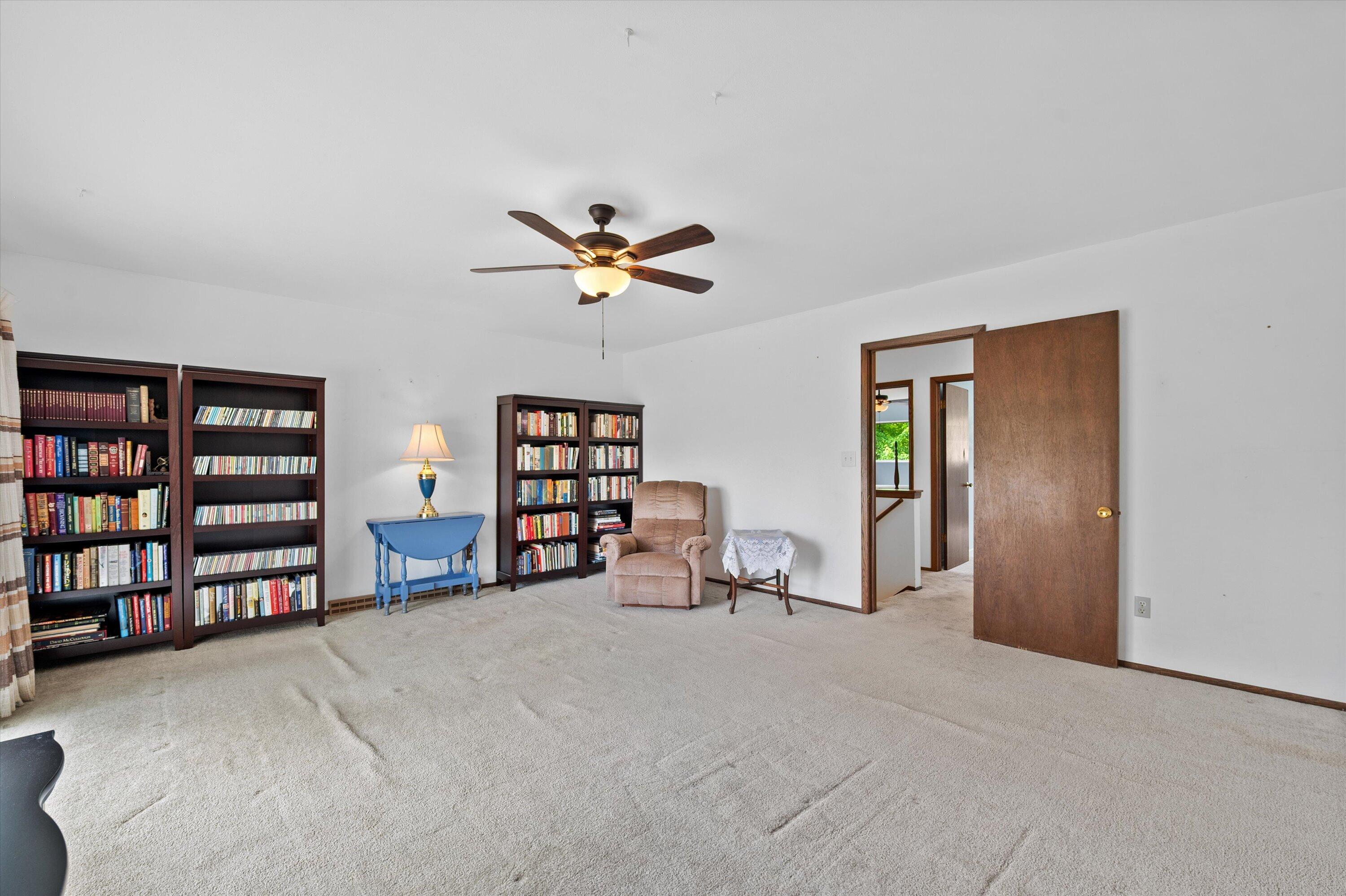 972 Valentine Road Oconomowoc, WI 53066 - Photo 21 of 34 Ceiling fanm 2 closets