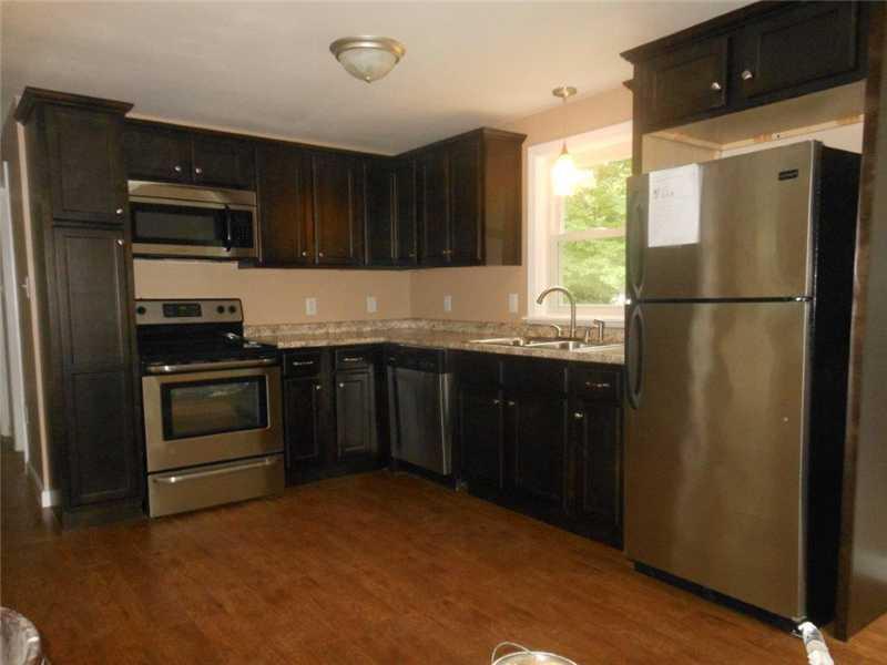 12 Fall Road Sanford, ME 04073 - Photo 3 of 28 Kitchen.