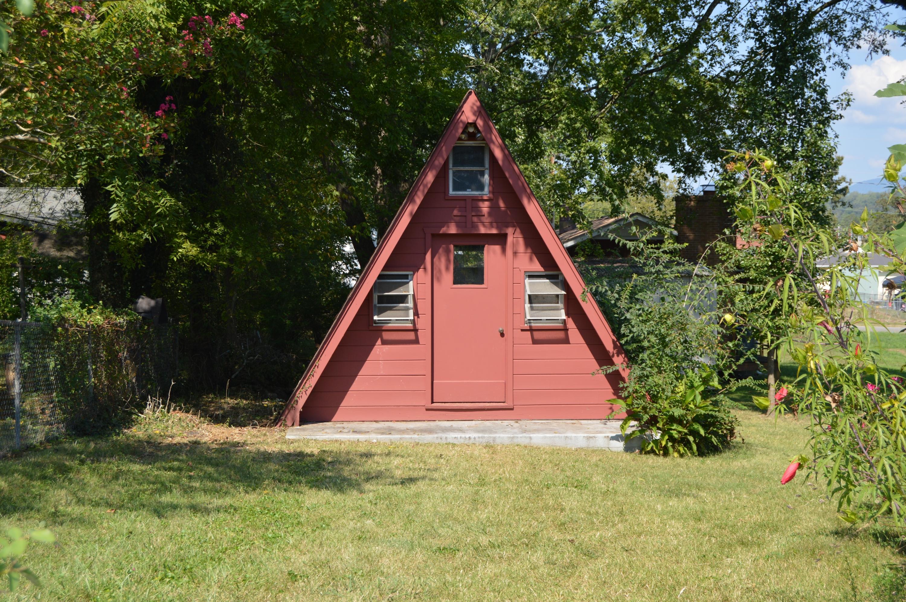 143 Nevada Circle Oak Ridge, TN 37830 - Photo 16 of 16 2 Workshops/Stg Buildings: Electric &Air