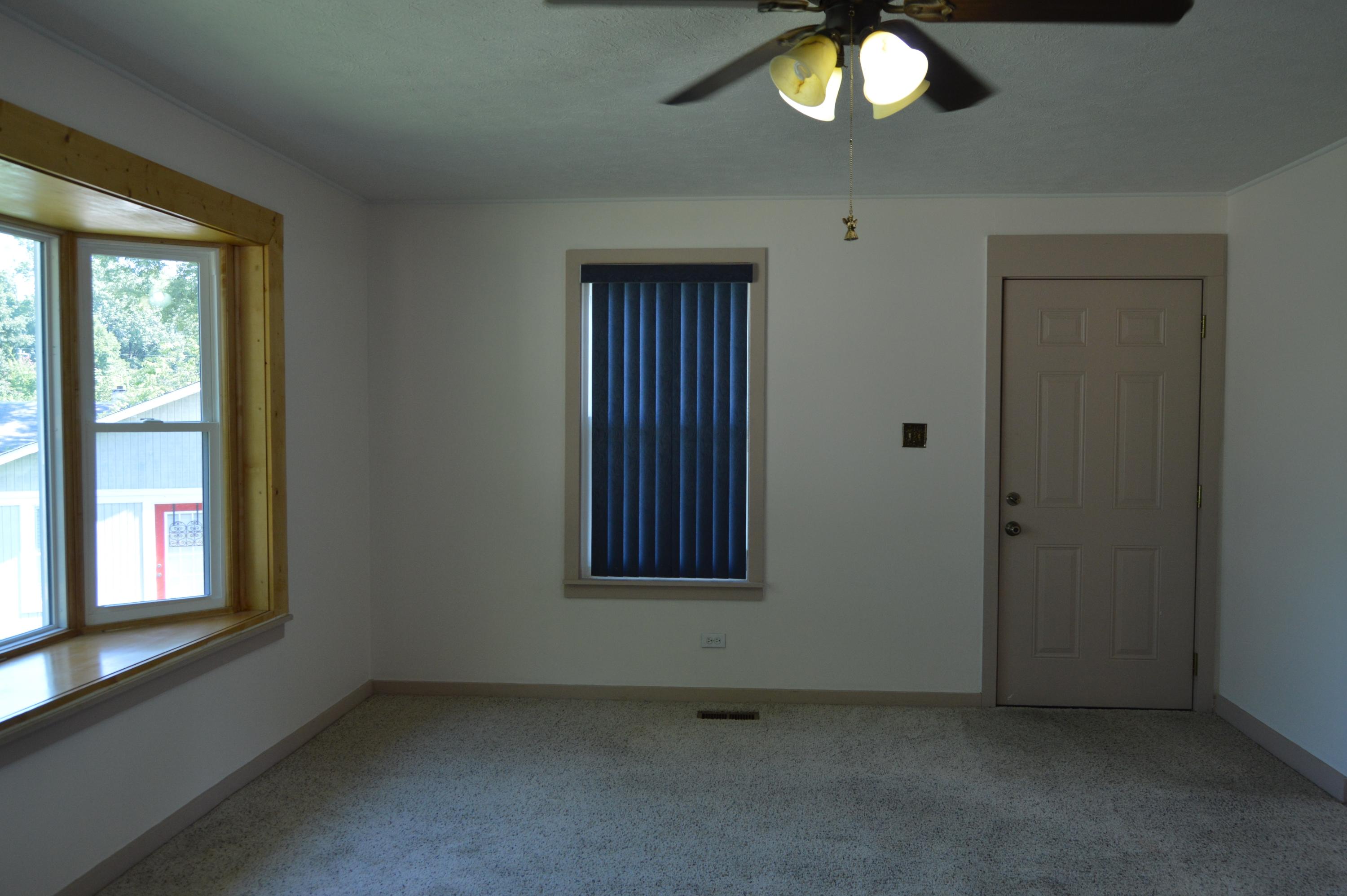 143 Nevada Circle Oak Ridge, TN 37830 - Photo 10 of 16 2nd View: Carpet Professionally Cleaned