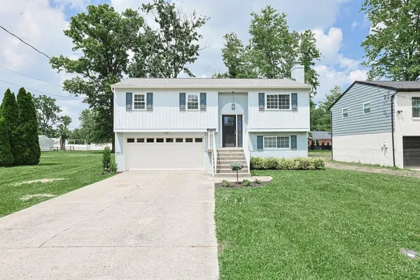 $399,900 | 4954 Bell Avenue, Cincinnati, OH 45242