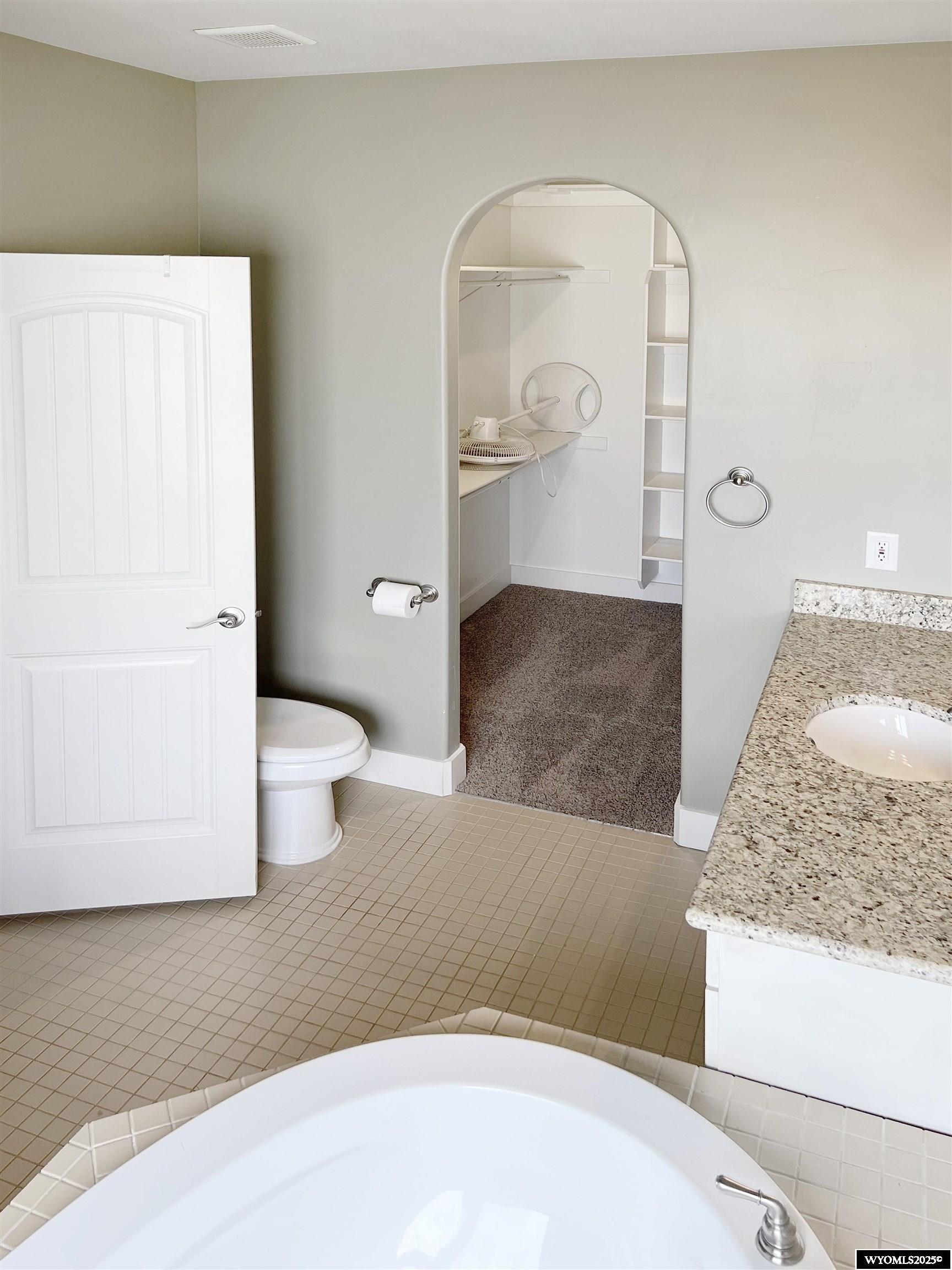 155 Highridge Point Evanston, WY 82930 - Photo 19 of 40