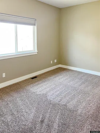 $559,900 | 155 Highridge Point, Evanston, WY 82930