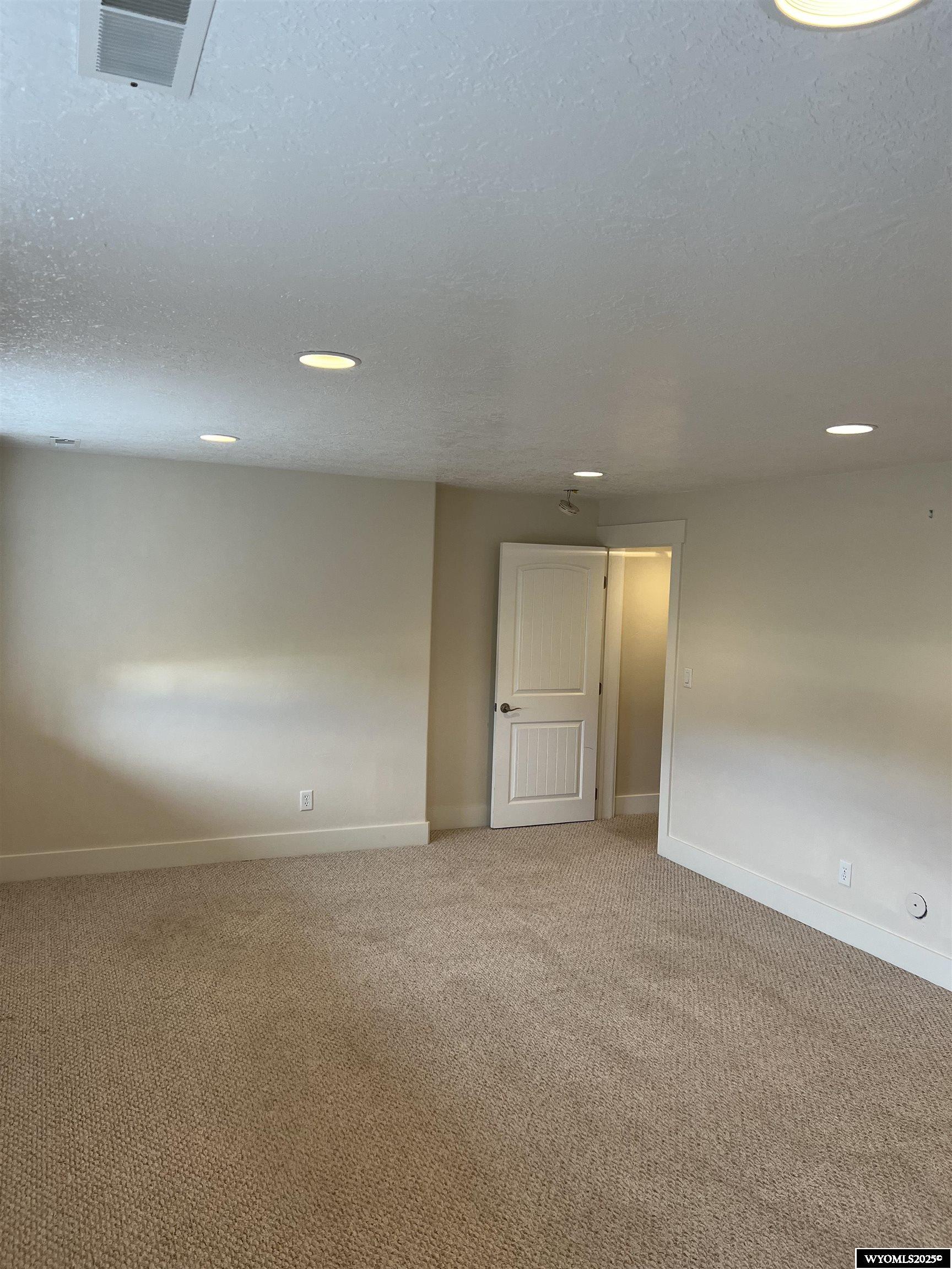 155 Highridge Point Evanston, WY 82930 - Photo 29 of 40