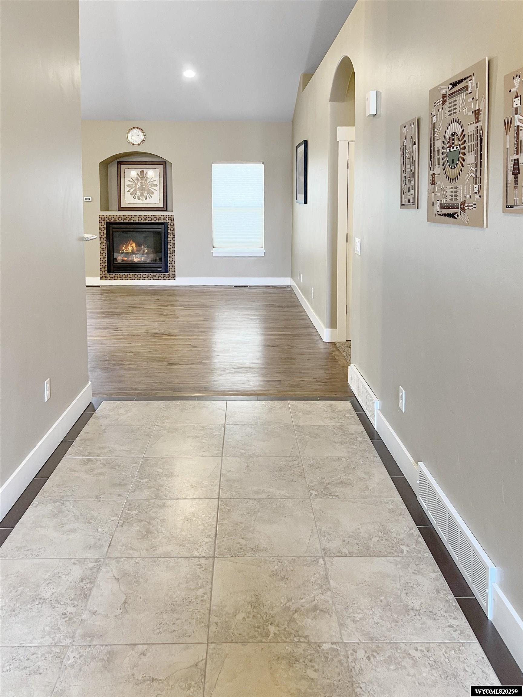 155 Highridge Point Evanston, WY 82930 - Photo 5 of 40