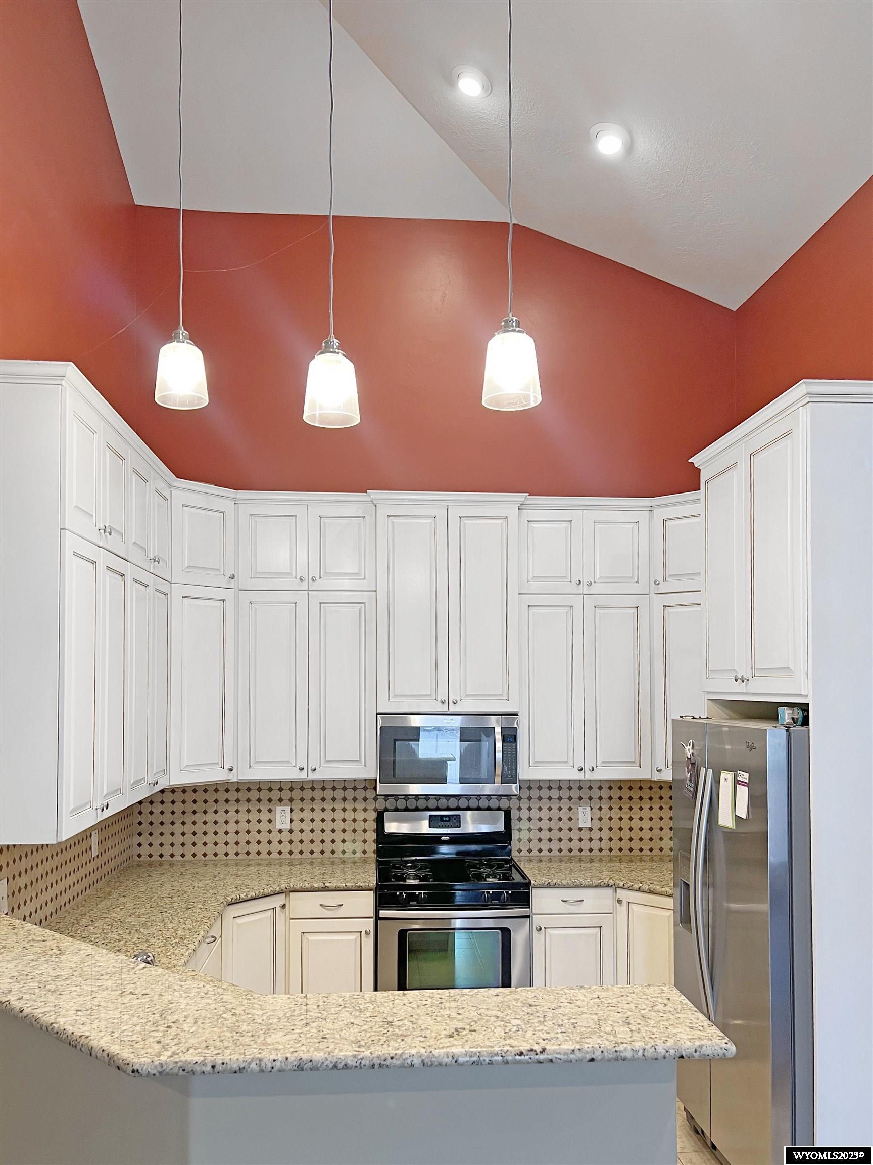 155 Highridge Point Evanston, WY 82930 - Photo 9 of 40