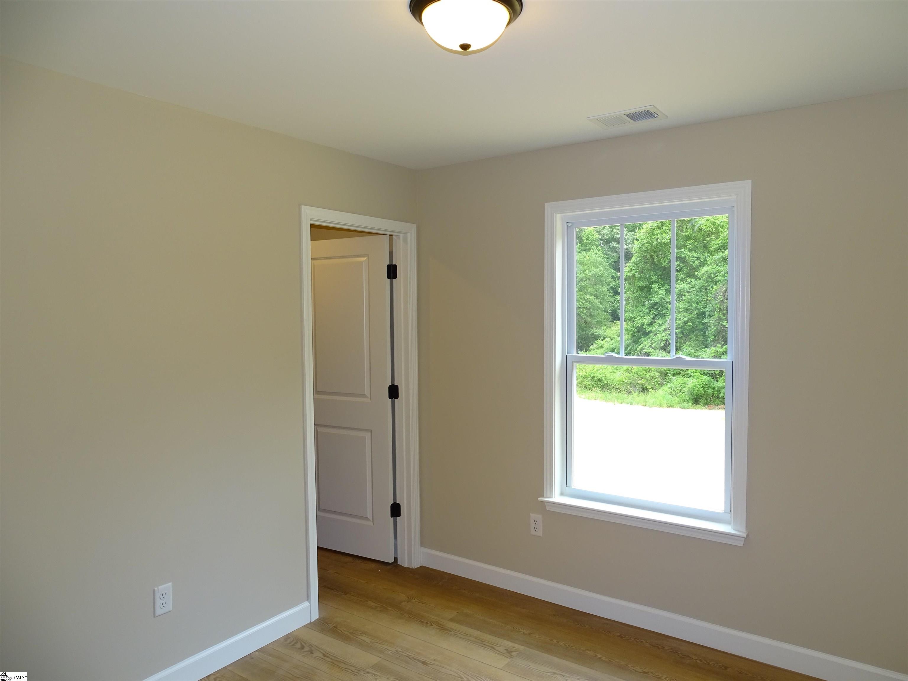 242-246 Brewton Road Spartanburg, SC 29301 - Photo 13 of 36
