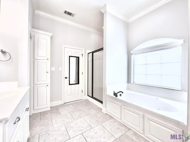 $2,850 | 6157 Breeze Point Drive, Gonzales, LA 70737