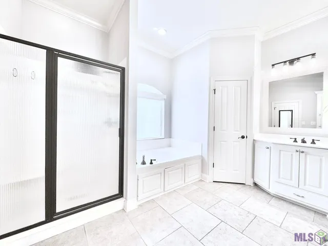 $2,850 | 6157 Breeze Point Drive, Gonzales, LA 70737