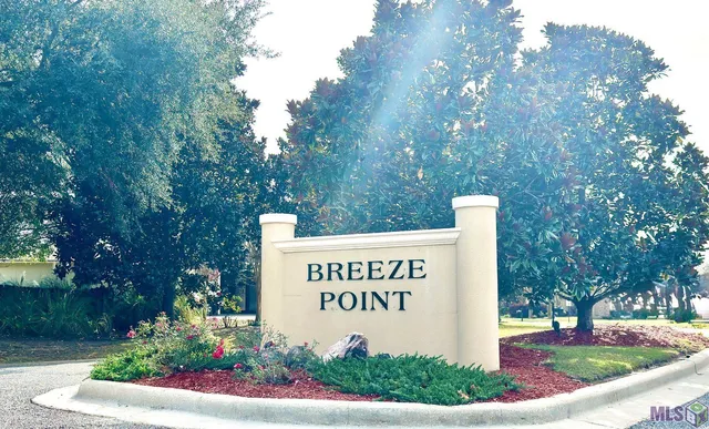 $2,850 | 6157 Breeze Point Drive, Gonzales, LA 70737