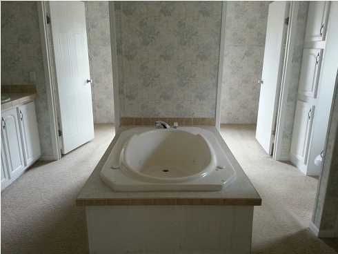 8438 County Road DeFuniak Springs, FL 32433 - Photo 6 of 10 Gallery Image 6