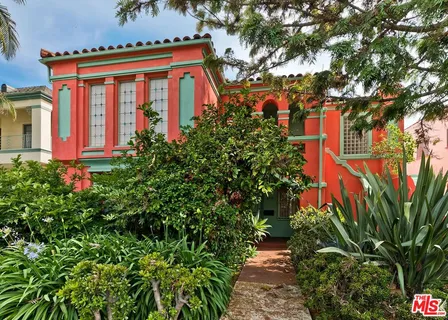 $1,995,000 | 7932 Blackburn Avenue, Los Angeles, CA 90048