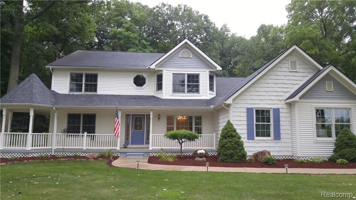 30525 Rockshire Avenue Farmington, MI 48334 - Photo 1 of 25 Front 1st Photo.jpg