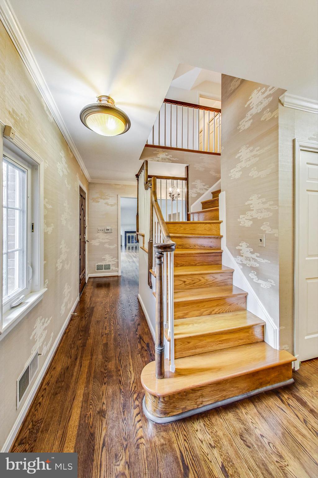 8709 Belmart Road Potomac, MD 20854 - Photo 15 of 64